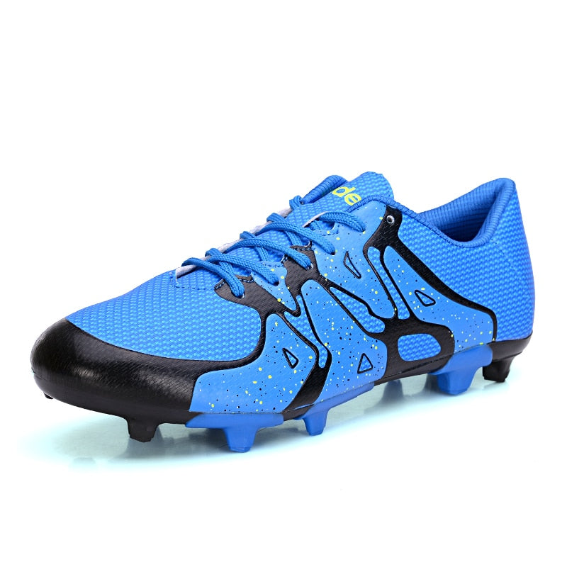 Fashion Long Spike Low Top Football Shoes