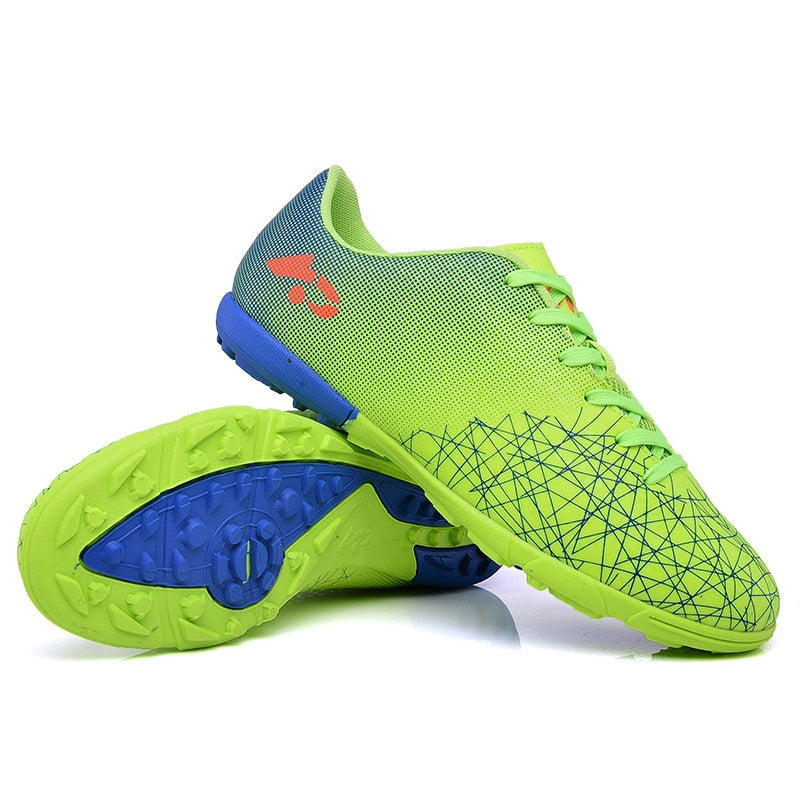 Fashion Long Spike Low Top Football Shoes